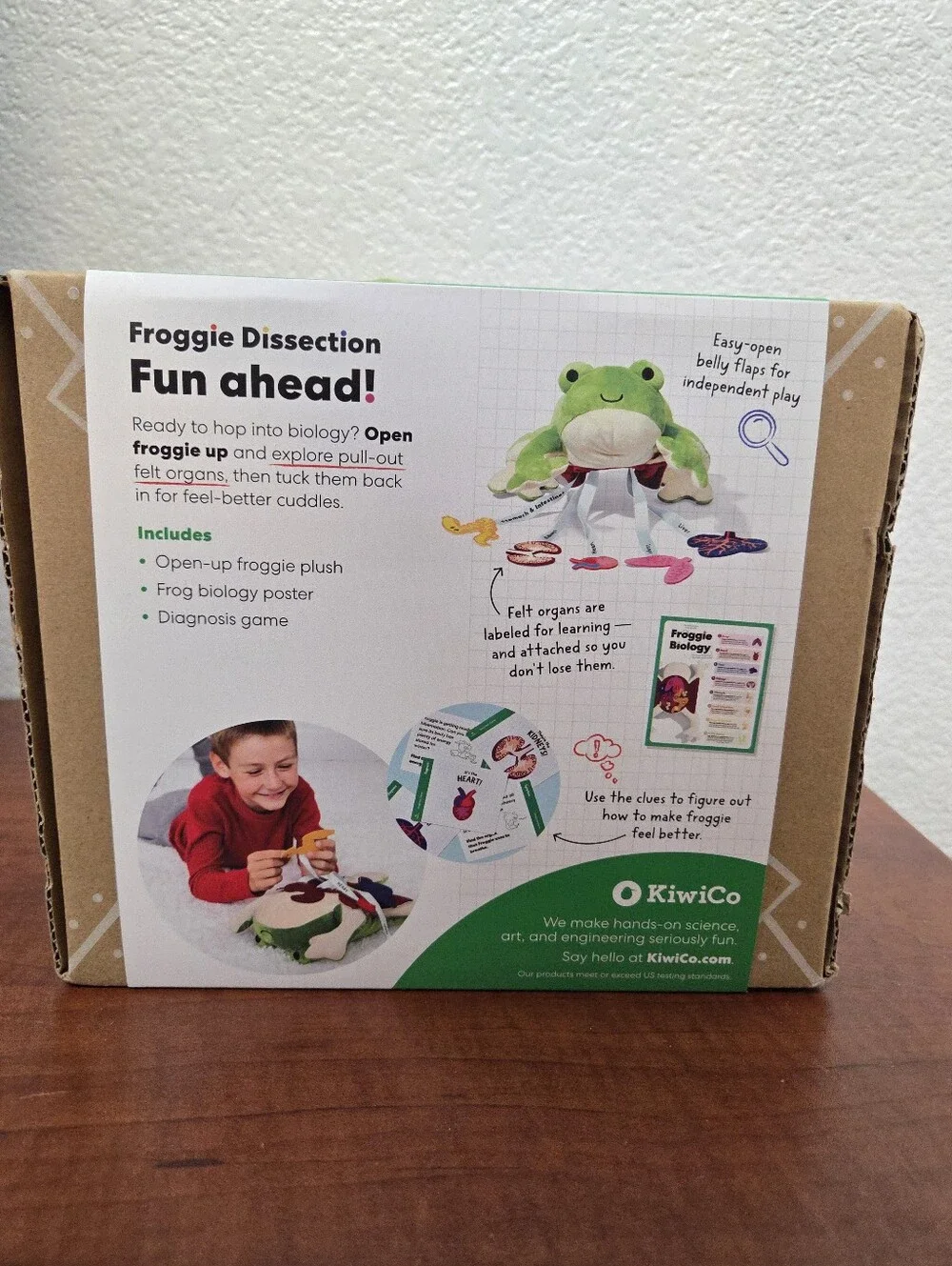 KiwiCo Play and Learn Froggie Dissection Plush NIB